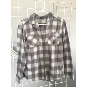 Eddie Bauer Grey and White Flannel Button Up
